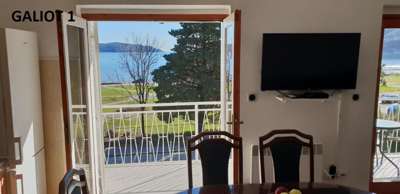 Apartmani Galiot Ίγκαλο Εξωτερικό φωτογραφία
