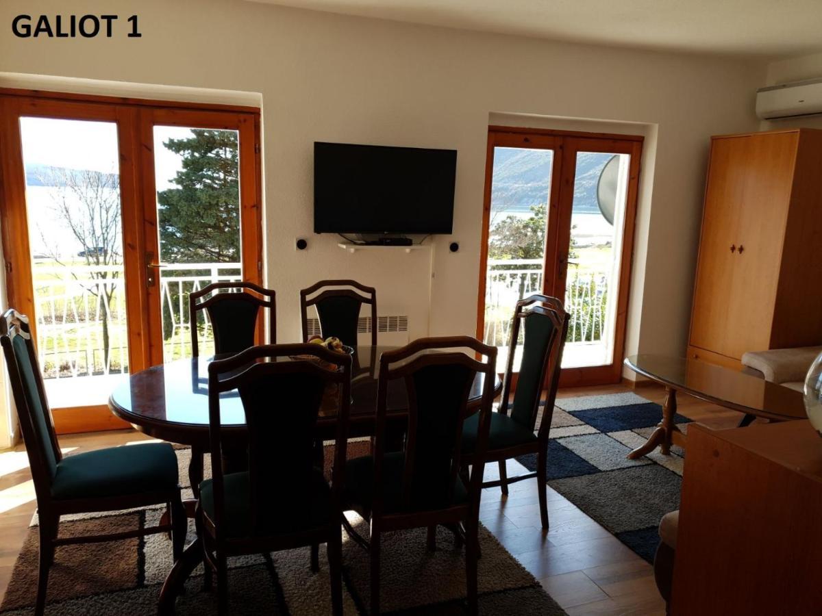 Apartmani Galiot Ίγκαλο Εξωτερικό φωτογραφία
