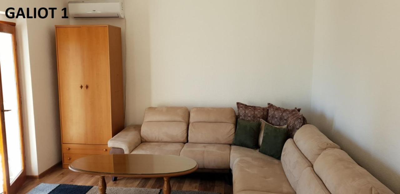 Apartmani Galiot Ίγκαλο Εξωτερικό φωτογραφία