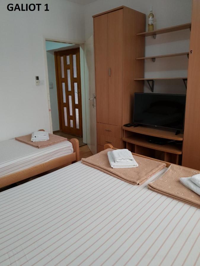 Apartmani Galiot Ίγκαλο Εξωτερικό φωτογραφία