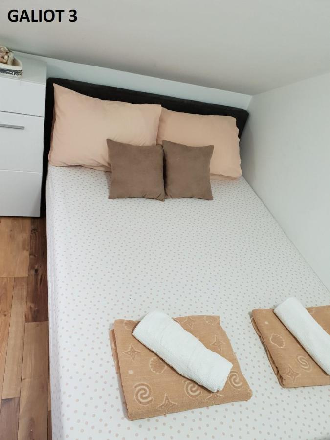 Apartmani Galiot Ίγκαλο Εξωτερικό φωτογραφία