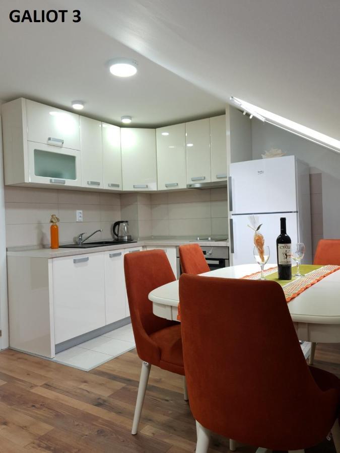 Apartmani Galiot Ίγκαλο Εξωτερικό φωτογραφία