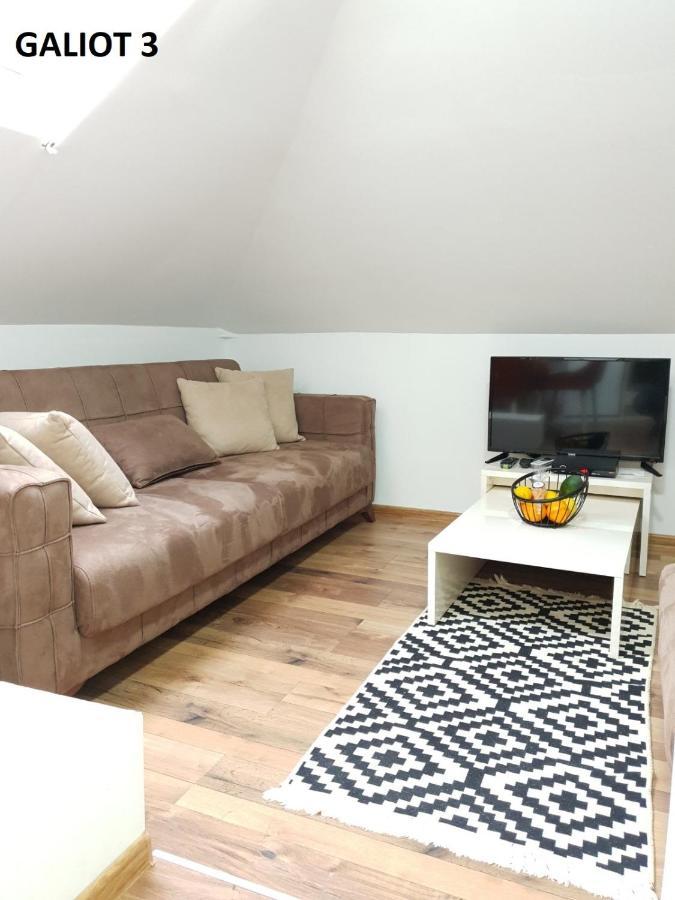 Apartmani Galiot Ίγκαλο Εξωτερικό φωτογραφία
